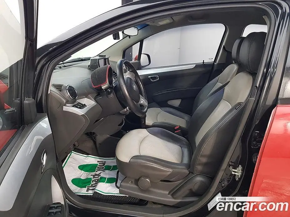 Chevrolet Matiz 2010 1.0 автомат (гидро), фото 8