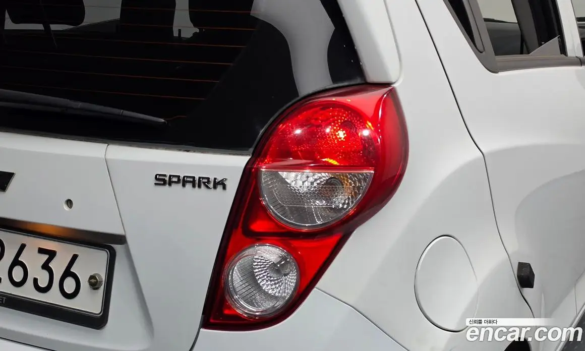 Chevrolet Spark 2014 1.0 автомат (гидро), фото 9