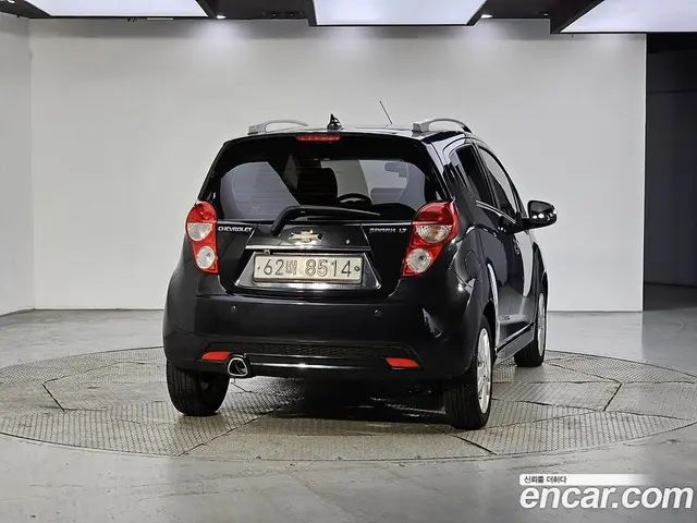 Chevrolet Spark 2014 1.0 автомат (гидро), миниатюра 3