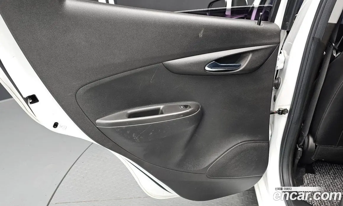 Chevrolet Spark 2016 1.0 автомат (гидро), фото 15
