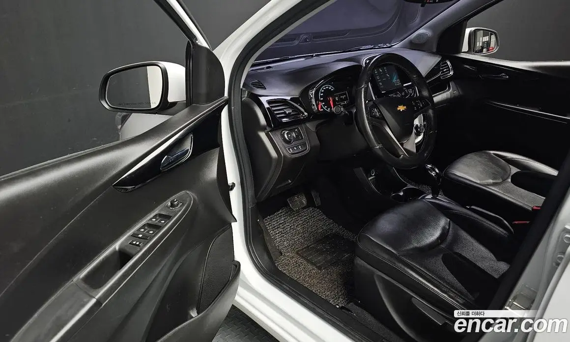 Chevrolet Spark 2016 1.0 автомат (гидро), фото 17