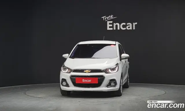 Chevrolet Spark 2016 1.0 автомат (гидро), миниатюра 3