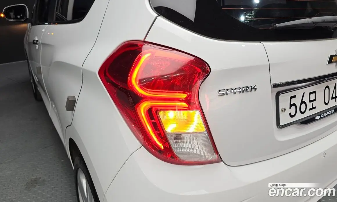 Chevrolet Spark 2016 1.0 автомат (гидро), фото 9