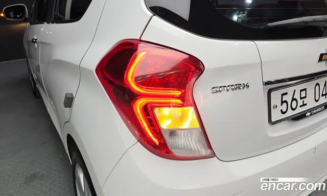 Chevrolet Spark 2016 1.0 автомат (гидро), миниатюра 9