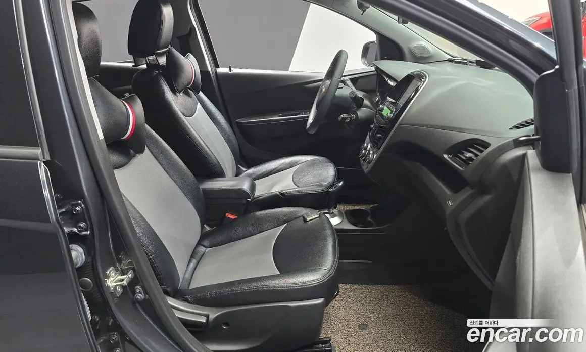 Chevrolet Spark 2017 1.0 автомат (гидро), фото 16 Chevrolet Spark 2017 1.0 автомат (гидро), фото 16