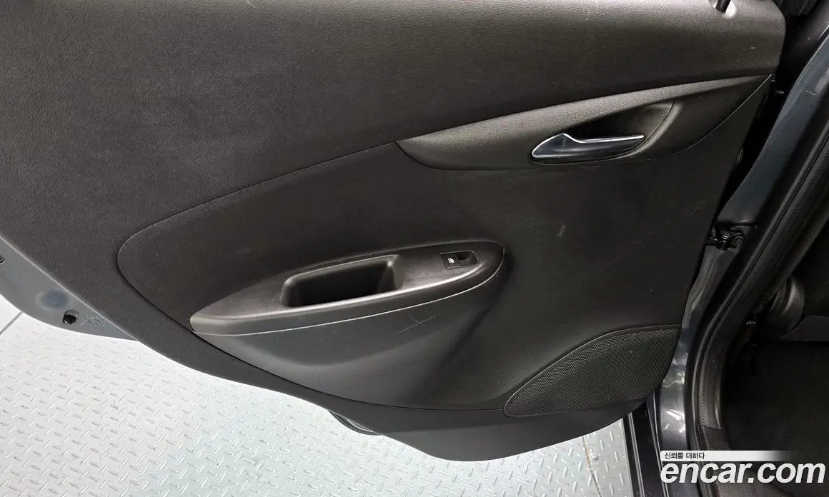 Chevrolet Spark 2018 1.0 автомат (гидро), фото 15 Chevrolet Spark 2018 1.0 автомат (гидро), фото 15