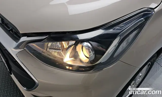 Chevrolet Spark 2019 1.0 автомат (гидро), миниатюра 7