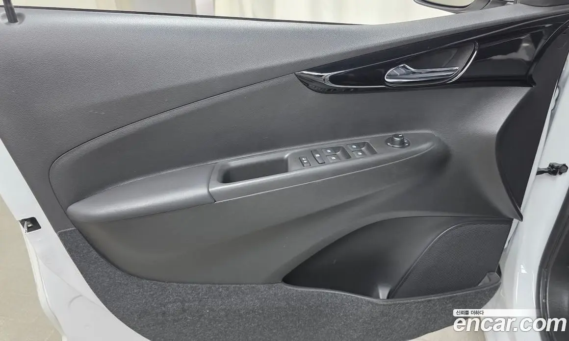 Chevrolet Spark 2022 1.0 автомат (гидро), фото 14