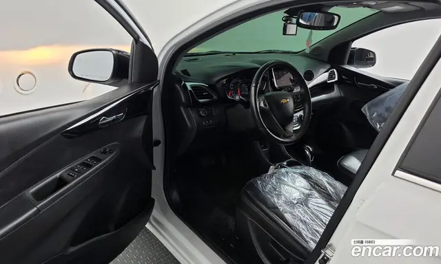 Chevrolet Spark 2022 1.0 автомат (гидро), миниатюра 12