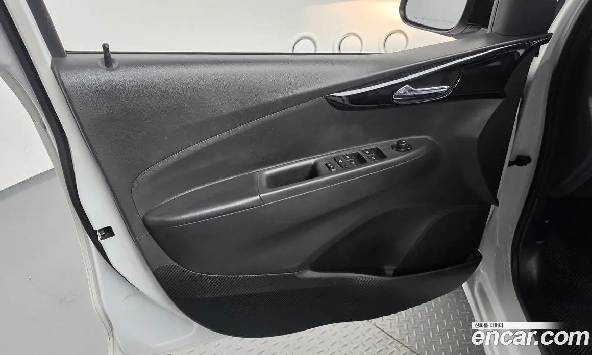 Chevrolet Spark 2022 1.0 автомат (гидро), фото 13