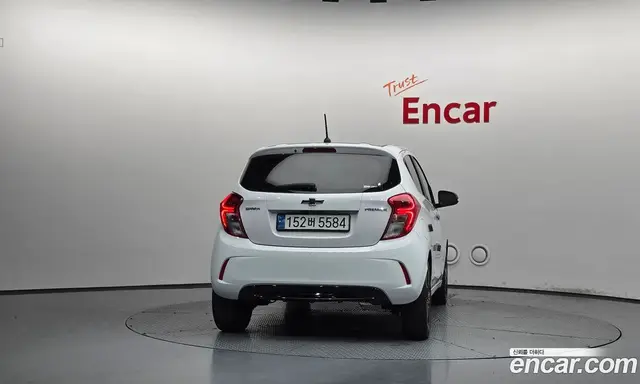 Chevrolet Spark 2022 1.0 автомат (гидро), миниатюра 3