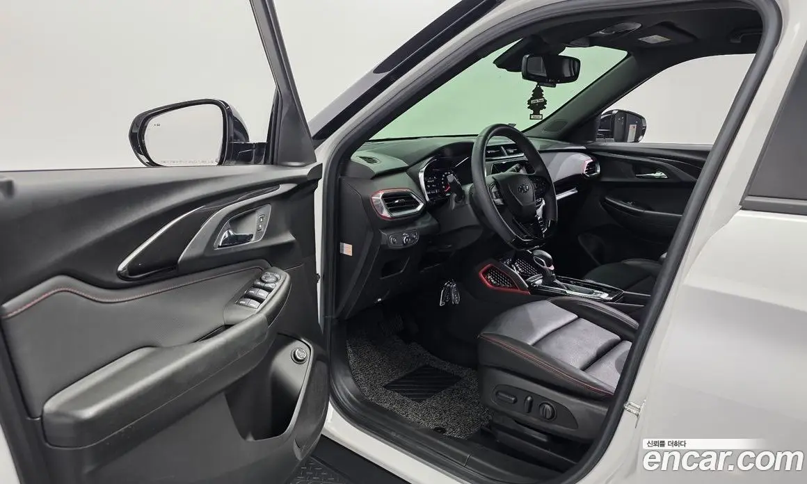 Chevrolet TrailBlazer 2022 1.3 автомат (гидро), фото 13 Chevrolet TrailBlazer 2022 1.3 автомат (гидро), фото 13