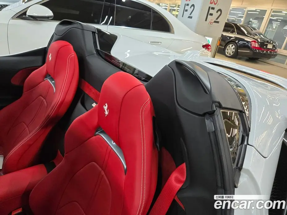 Ferrari SF90 2023 4.0 автомат (гидро), фото 12