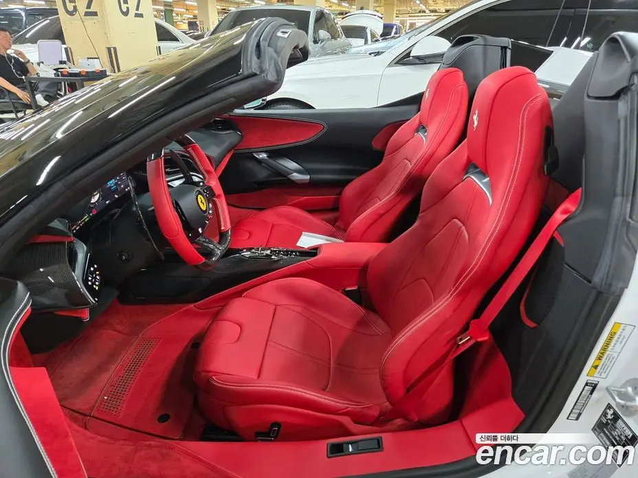 Ferrari SF90 2023 4.0 автомат (гидро), фото 15