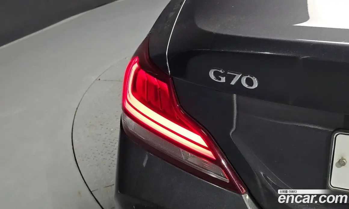 Genesis G70 2018 2.0 автомат (гидро), фото 9