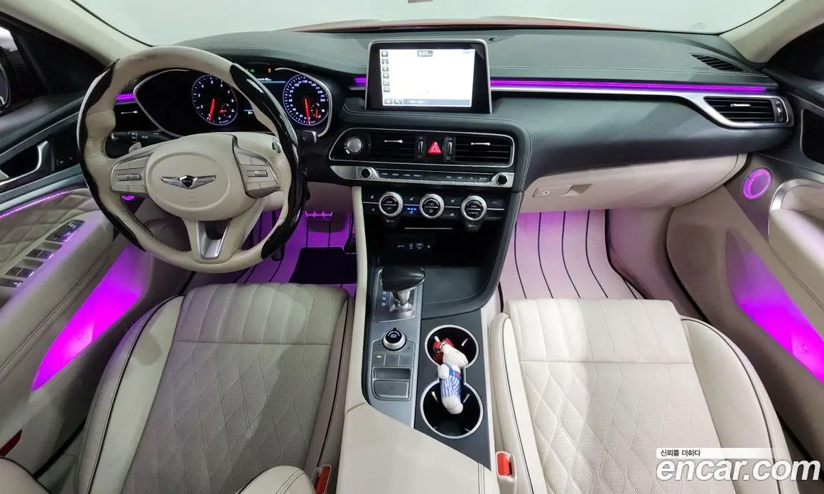 Genesis G70 2019 2.0 автомат (гидро), фото 10 Genesis G70 2019 2.0 автомат (гидро), фото 10