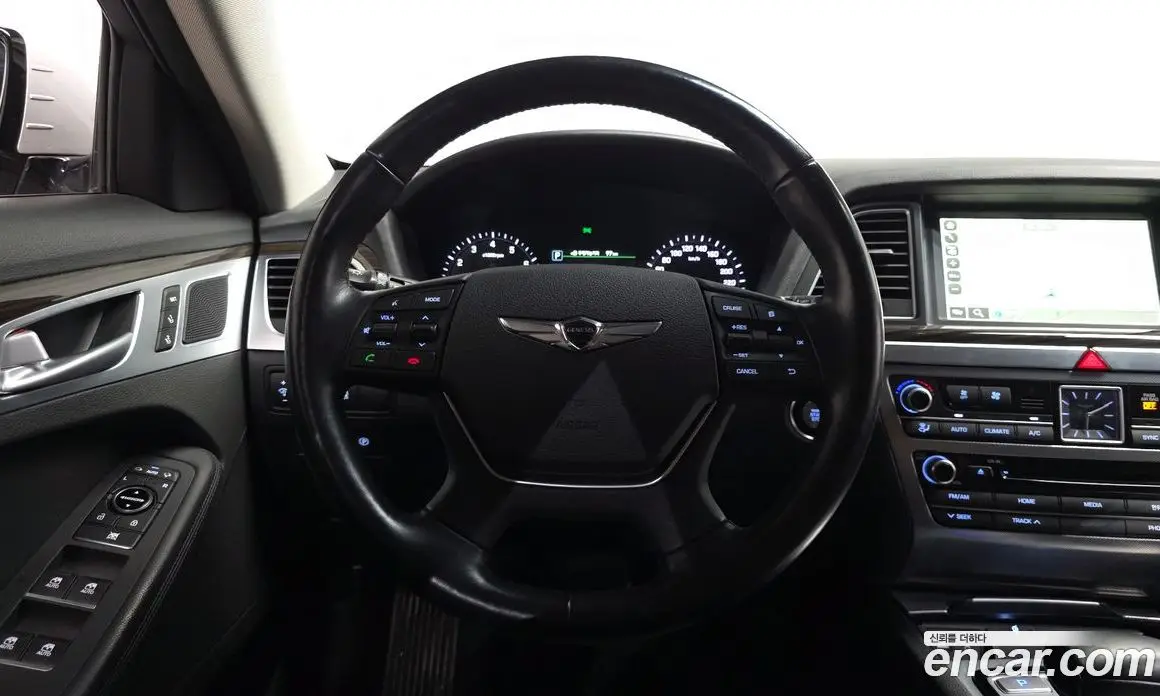 Genesis G80 2017 3.3 автомат (гидро), фото 17 Genesis G80 2017 3.3 автомат (гидро), фото 17