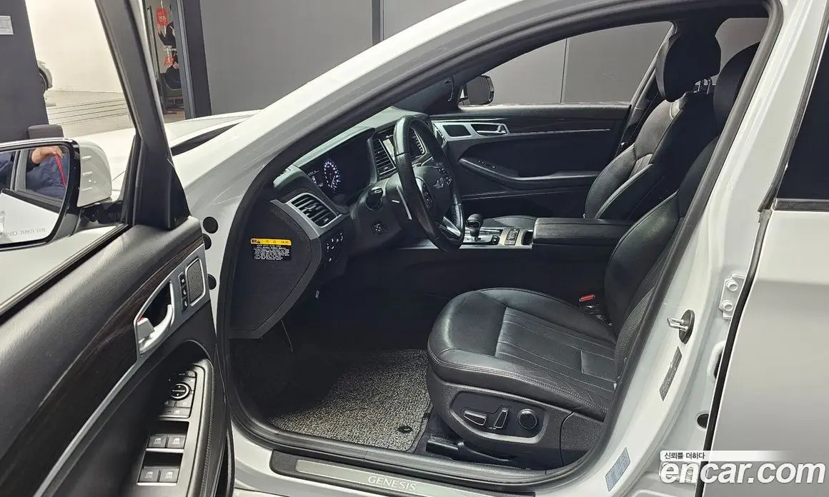 Genesis G80 2019 3.3 автомат (гидро), фото 13 Genesis G80 2019 3.3 автомат (гидро), фото 13