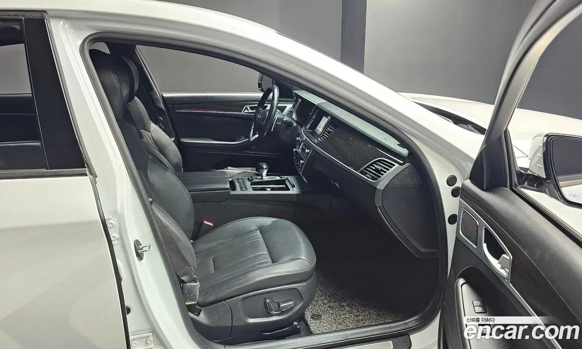 Genesis G80 2019 3.3 автомат (гидро), фото 17 Genesis G80 2019 3.3 автомат (гидро), фото 17