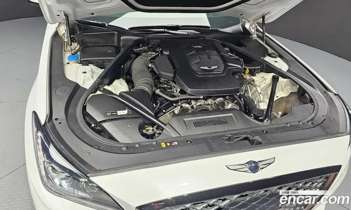 Genesis G80 2019 3.3 автомат (гидро), фото 6 Genesis G80 2019 3.3 автомат (гидро), фото 6