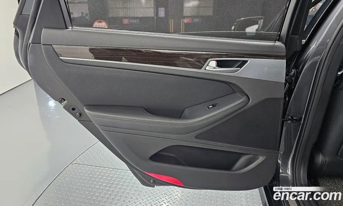 Genesis G80 2019 3.3 автомат (гидро), фото 15 Genesis G80 2019 3.3 автомат (гидро), фото 15