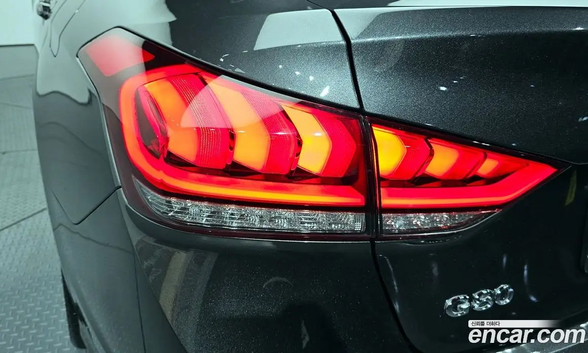 Genesis G80 2019 3.3 автомат (гидро), фото 9 Genesis G80 2019 3.3 автомат (гидро), фото 9