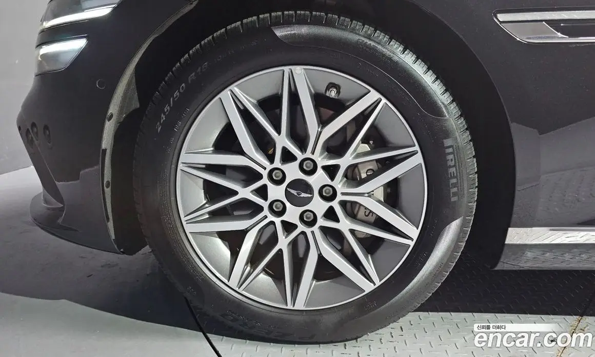 Genesis G80 2024 2.5 автомат (гидро), фото 5 Genesis G80 2024 2.5 автомат (гидро), фото 5