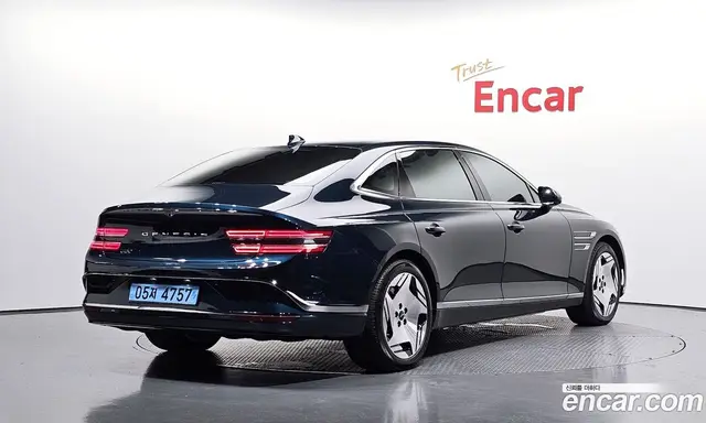 Genesis G80, 2025, 11 855 км