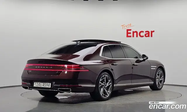 Genesis G90, 2022, 112 154 км