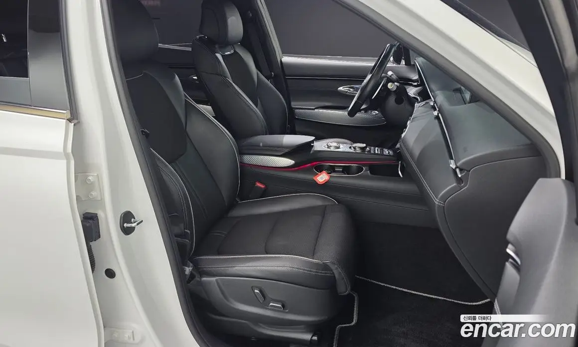 Genesis GV70 2022 2.2 автомат (гидро), фото 16