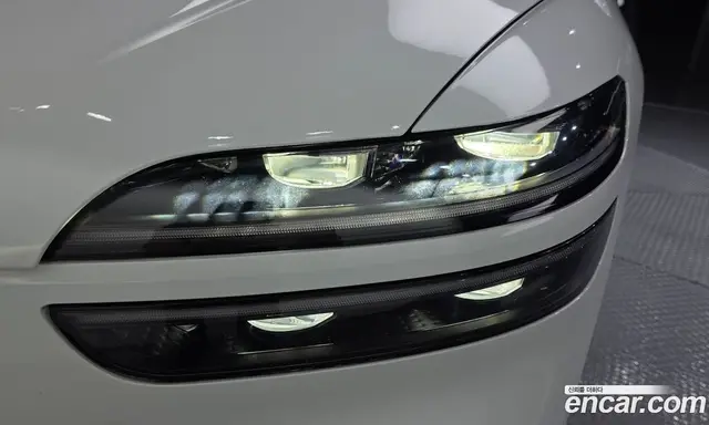 Genesis GV70 2022 2.2 автомат (гидро), миниатюра 7
