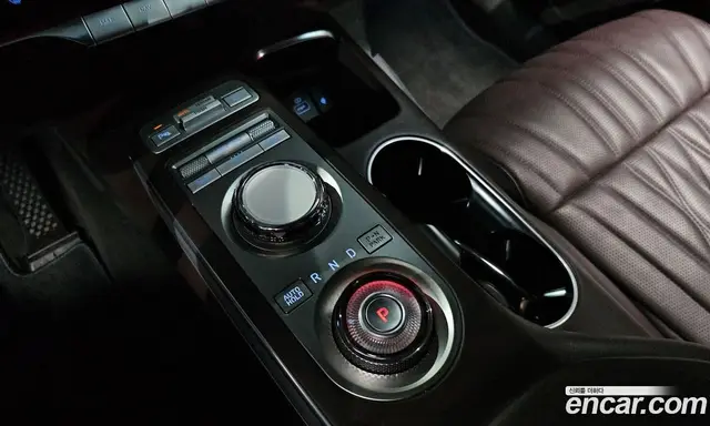 Genesis GV70 2022 2.5 автомат (гидро), миниатюра 11 Genesis GV70 2022 2.5 автомат (гидро), миниатюра 11