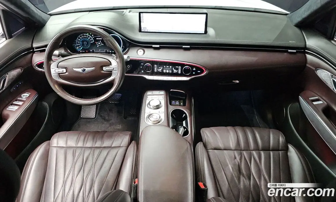 Genesis GV70 2022 2.5 автомат (гидро), фото 9 Genesis GV70 2022 2.5 автомат (гидро), фото 9