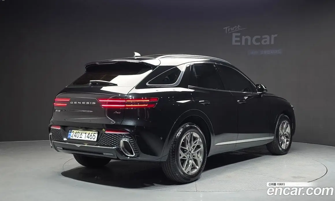 Genesis GV70 2023 2.5 автомат (гидро), фото 2 Genesis GV70 2023 2.5 автомат (гидро), фото 2