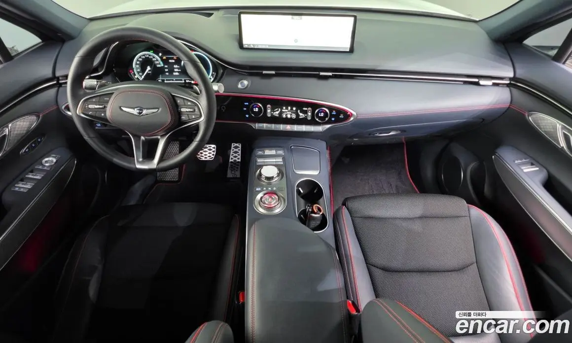 Genesis GV70 2023 2.5 автомат (гидро), фото 10 Genesis GV70 2023 2.5 автомат (гидро), фото 10