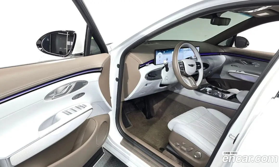Genesis GV70 2024 2.5 автомат (гидро), фото 13
