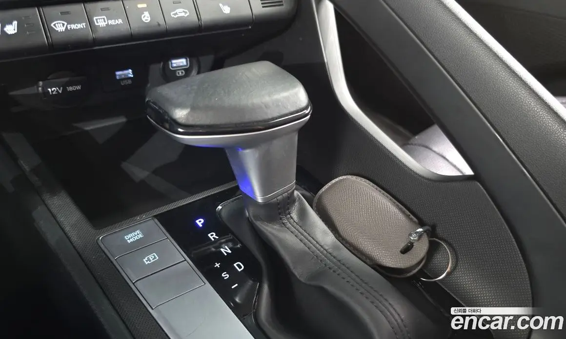 Hyundai Avante 2021 1.6 автомат (гидро), фото 12