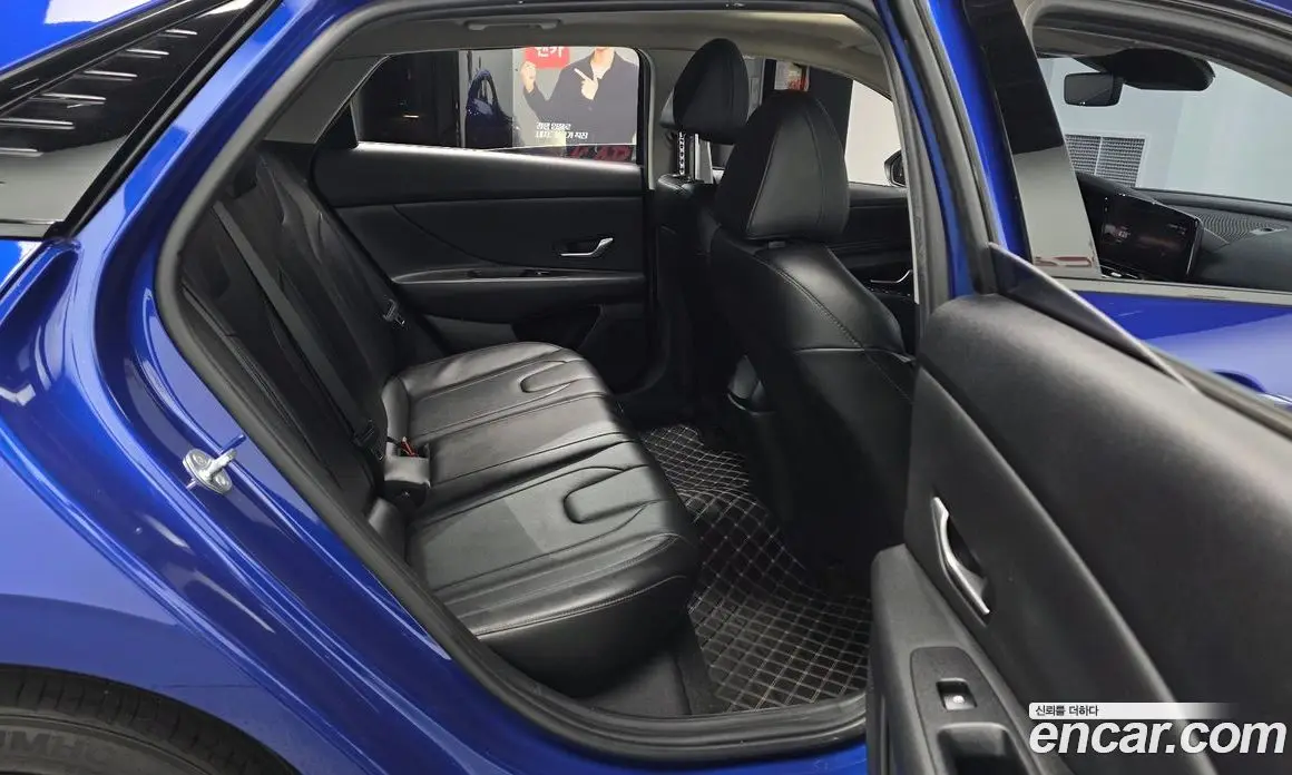 Hyundai Avante 2021 1.6 автомат (гидро), фото 17