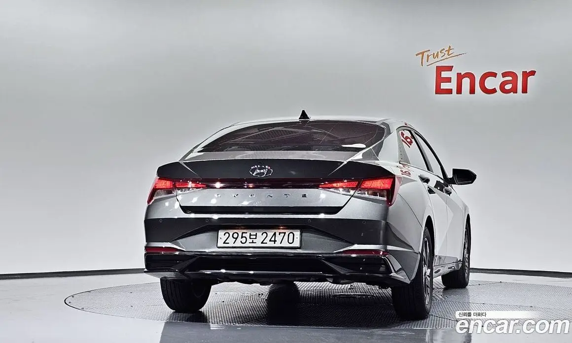 Hyundai Avante 2022 1.6 автомат (гидро), фото 4 Hyundai Avante 2022 1.6 автомат (гидро), фото 4