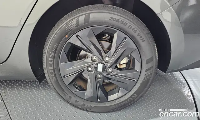 Hyundai Avante 2022 1.6 автомат (гидро), миниатюра 7 Hyundai Avante 2022 1.6 автомат (гидро), миниатюра 7