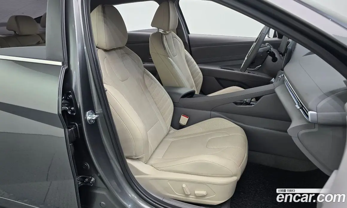 Hyundai Avante 2024 1.6 автомат (гидро), фото 16 Hyundai Avante 2024 1.6 автомат (гидро), фото 16