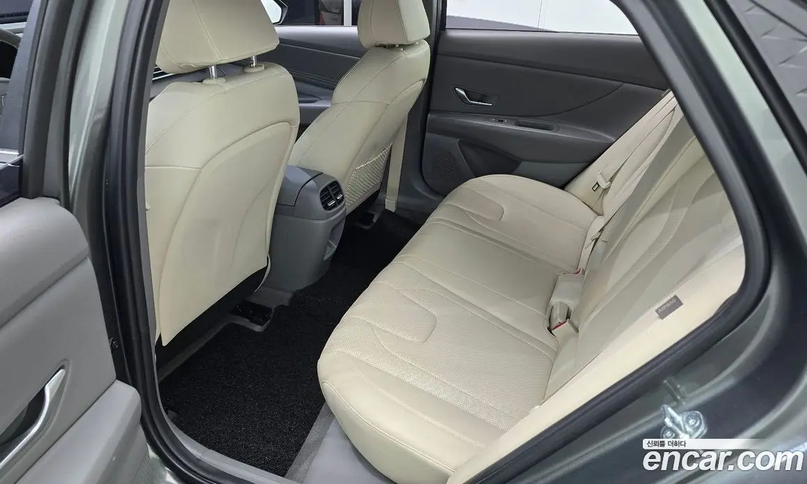 Hyundai Avante 2024 1.6 автомат (гидро), фото 18 Hyundai Avante 2024 1.6 автомат (гидро), фото 18