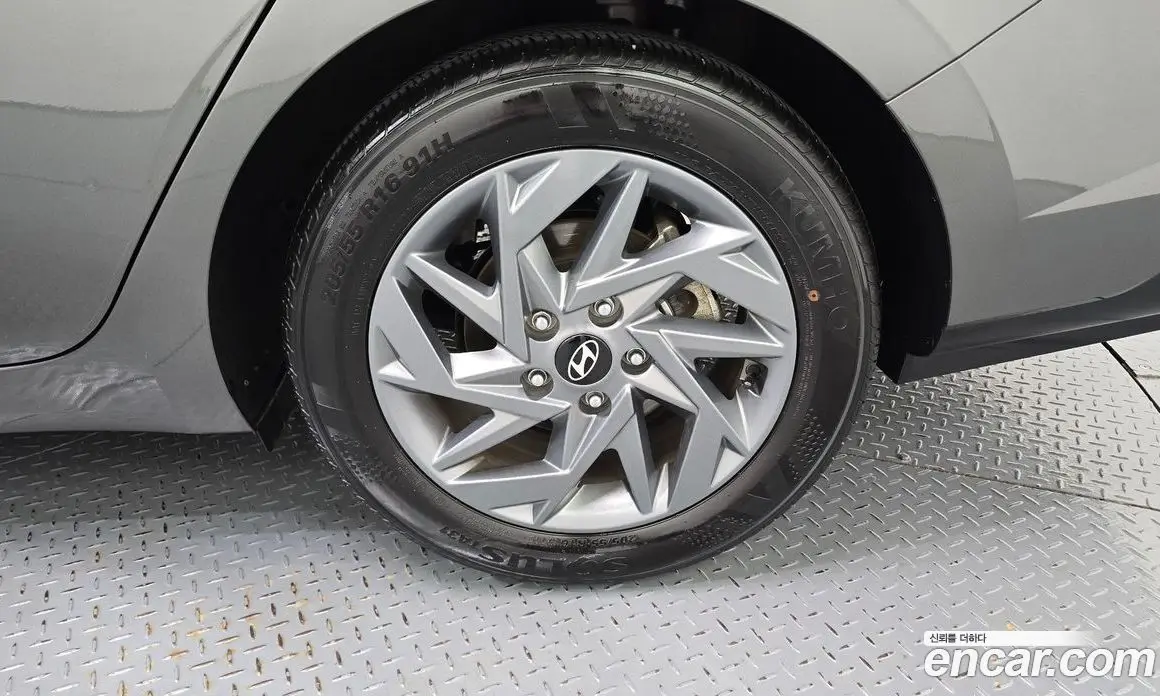 Hyundai Avante 2024 1.6 автомат (гидро), фото 7 Hyundai Avante 2024 1.6 автомат (гидро), фото 7