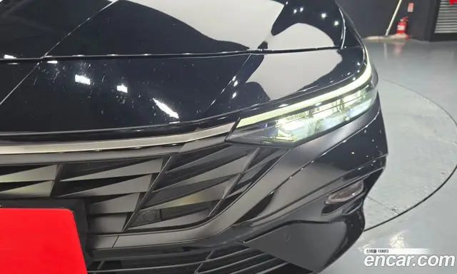 Hyundai Avante 2024 1.6 автомат (гидро), миниатюра 7