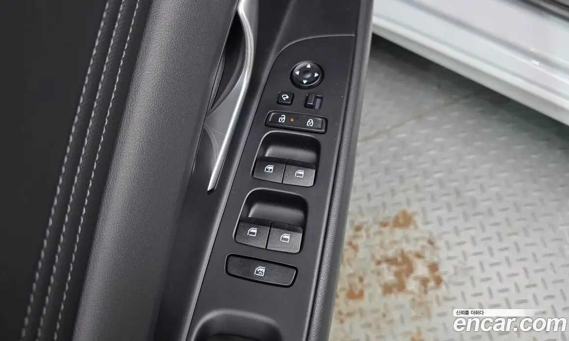 Hyundai Avante 2025 1.6 автомат (гидро), фото 17
