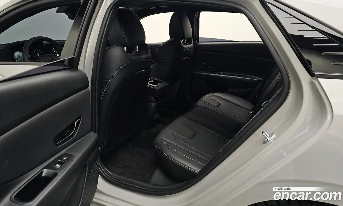 Hyundai Avante 2025 2.0 автомат (гидро), фото 15 Hyundai Avante 2025 2.0 автомат (гидро), фото 15