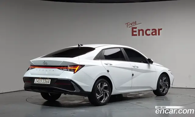 Hyundai Avante, 2026, 8 078 км