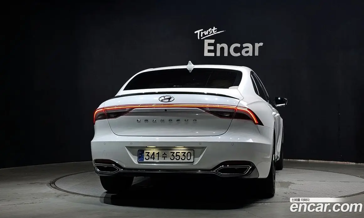 Hyundai Grandeur 2022 3.3 автомат (гидро), фото 4
