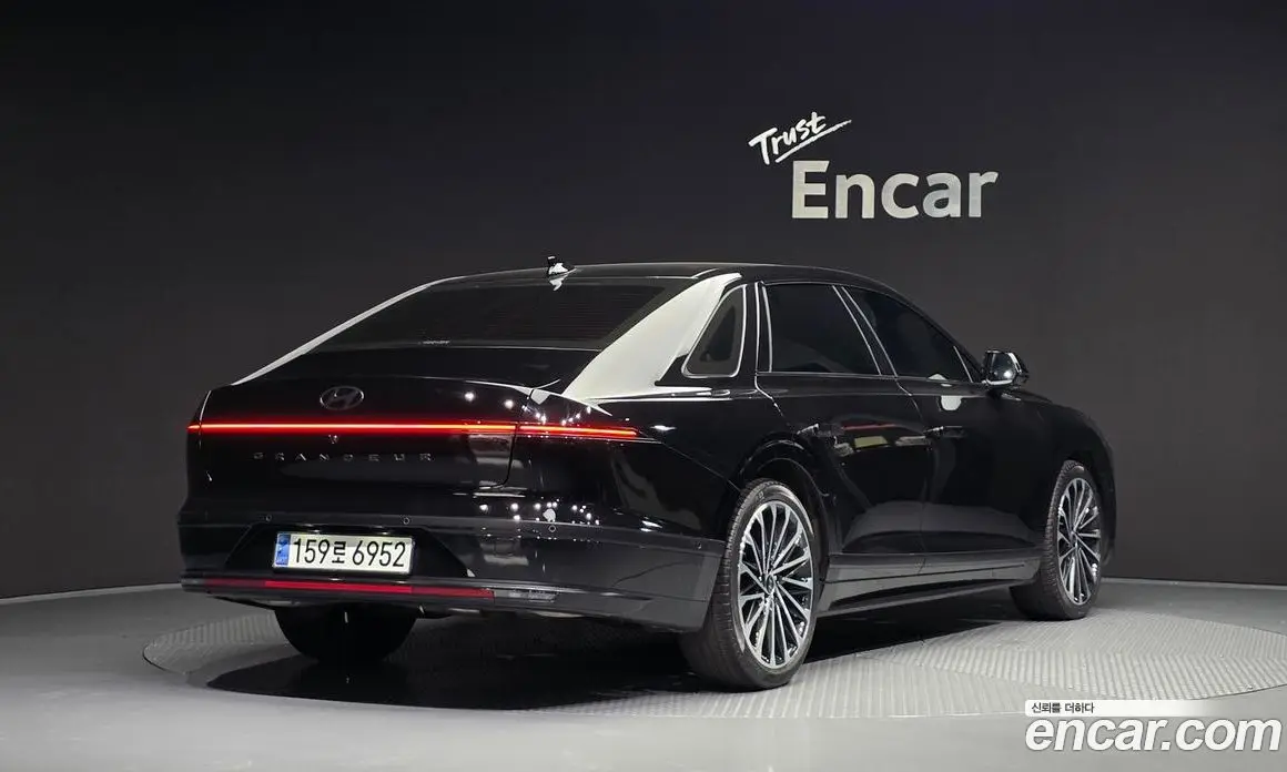 Hyundai Grandeur 2024 1.6 автомат (гидро), фото 2 Hyundai Grandeur 2024 1.6 автомат (гидро), фото 2