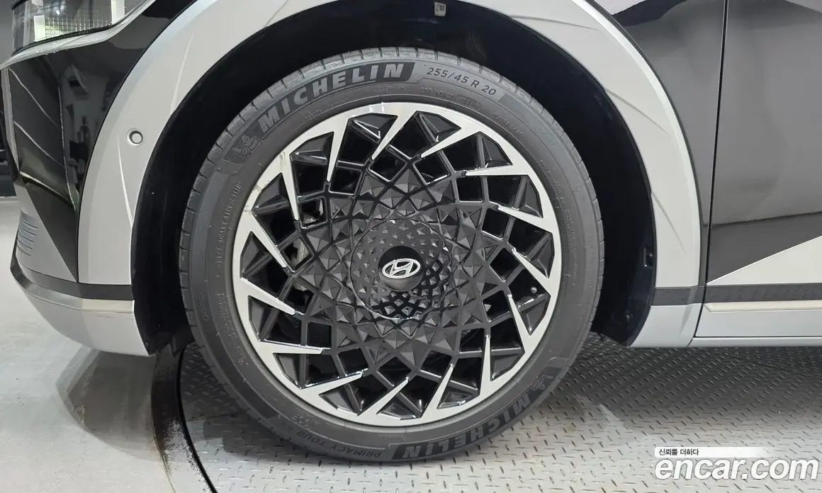 Hyundai Ioniq 5 2021 0.1 автомат (гидро), фото 5